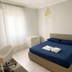https://trilocale-duomo-terrazzo-panoramico-ferrara.emilia-romagnahotels.net